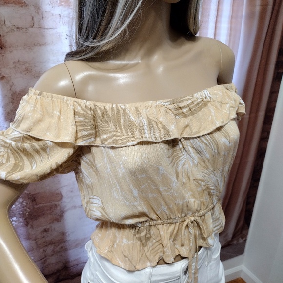 Blue B Collection Women's Beige Off Shoulder Ruffle Crop Top - Picture 3 of 13